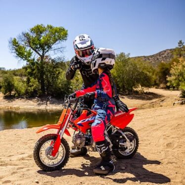 HONDA CRF50F 2025 - Image 2