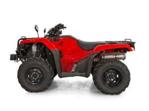 HONDA TRX420FE Traktor med hvid baggrund